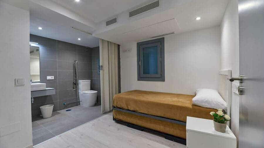 Albergue San Francisco, Arzúa, La Coruña - Camino Francés :: Albergues del Camino de Santiago