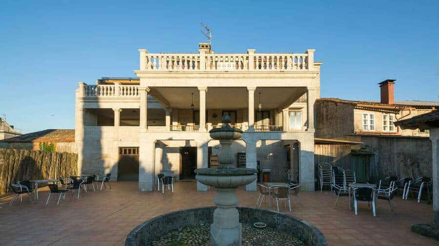 Albergue Villa San Clemente, Tui - Camino Portugués :: Albergues del Camino de Santiago