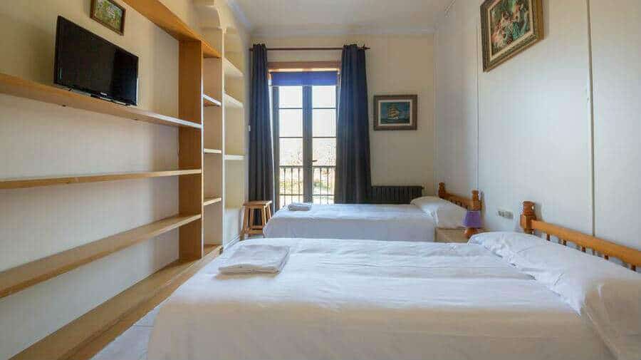 Albergue Villa San Clemente, Tui - Camino Portugués :: Albergues del Camino de Santiago