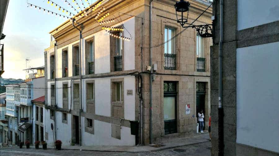 Albergue de peregrinos de la Xunta de Galicia "Casa da Pescadería" de Betanzos - Camino Inglés :: Albergues del Camino de Santiago