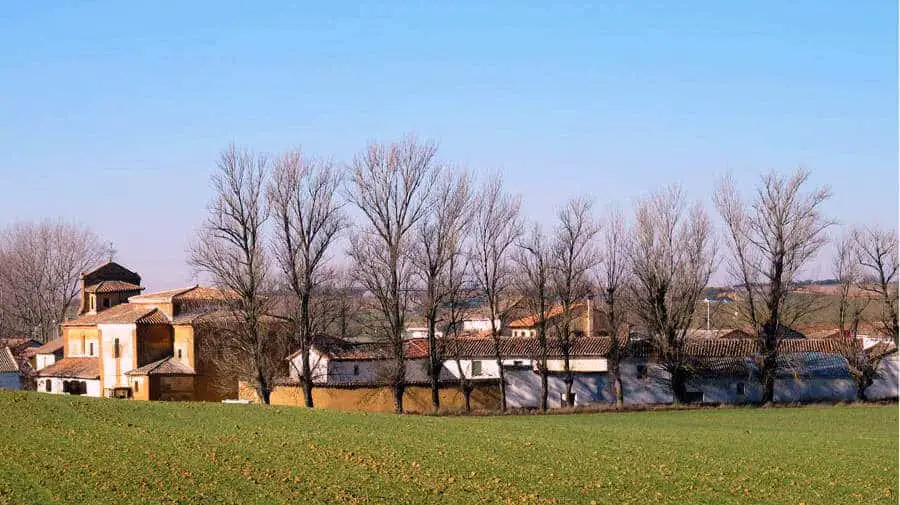 San Nicolás del Real Camino, Palencia - Camino Francés (Etapa de Ledigos a Sahagún) :: Guía del Camino de Santiago