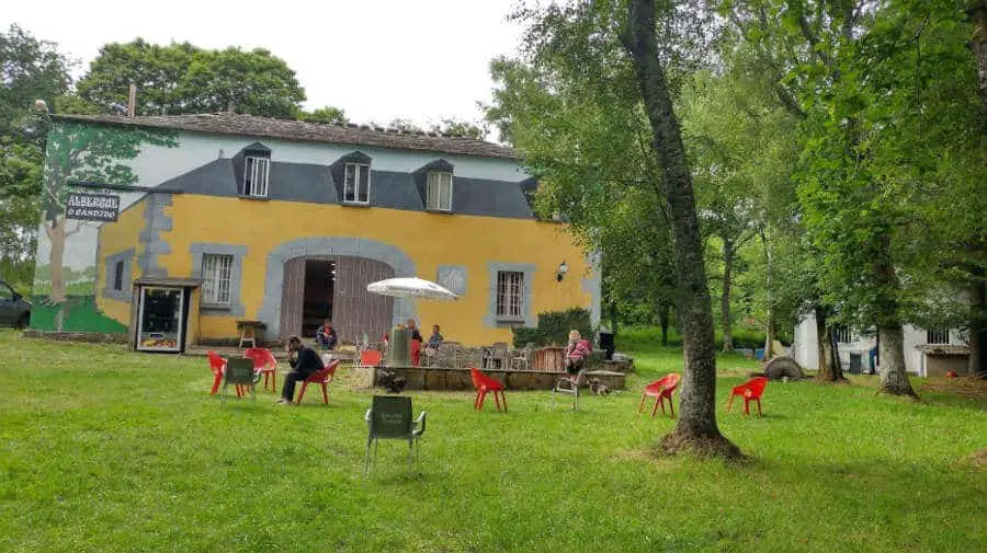 Albergue O Cándido, San Román da Retorta, Lugo - Camino Primitivo :: Albergues del Camino de Santiago