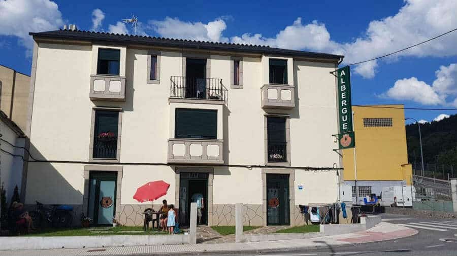 Albergue Porta Santa, O Cádavo Baleira, Lugo - Camino Primitivo :: Albergues del Camino de Santiago