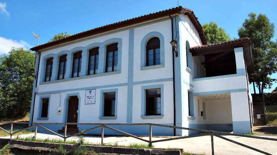 Albergue de peregrinos de Cabruñana, Asturias - Camino Primitivo :: Albergues del Camino de Santiago