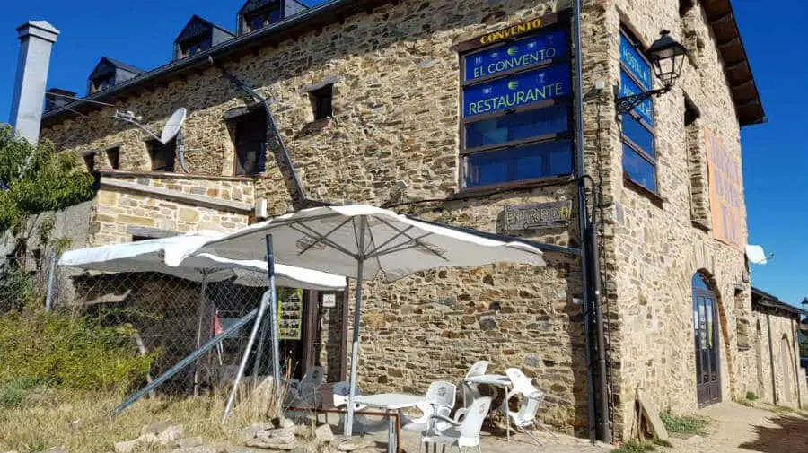 Albergue El Convento de Foncebadón, León - Camino Francés :: Albergues del Camino de Santiago