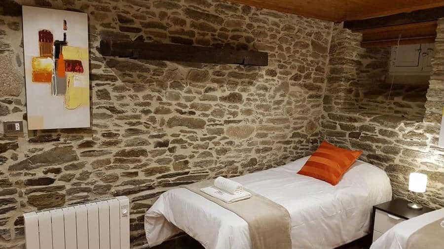 Hostal Aqua Rooms Sarria, Sarria - Camino Francés :: Alojamientos del Camino de Santiago