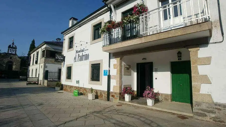Hostal El Padrino, Portomarín, Lugo - Camino Francés :: Alojamietnos del Camino de Santiago