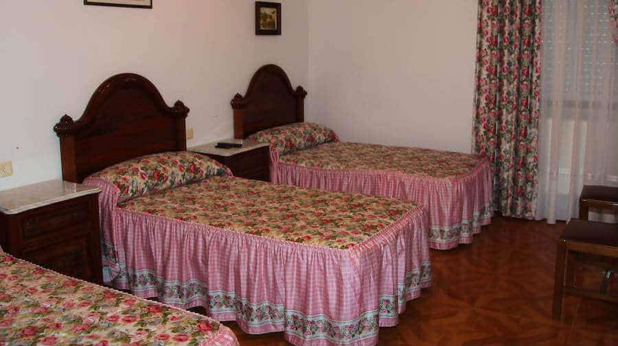 Hostal Los Dos Alemanes, O Coto, Lugo - Camino Francés :: Alojamientos del Camino de Santiago