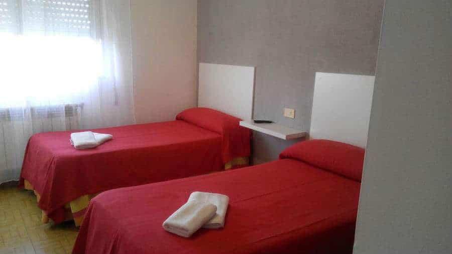Hostal Ponterroxan, Palas de Rei, Lugo - Camino Francés :: Alojamientos del Camino de Santiago
