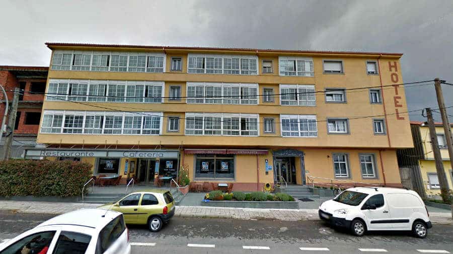 Hotel Carlos 96, Melide, La Coruña - Camino Francés :: Alojamientos del Camino de Santiago