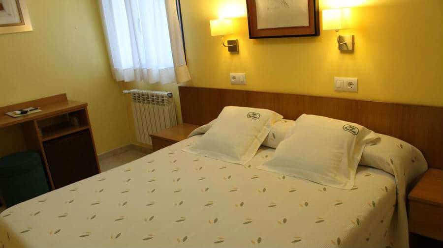 Hotel Casa Benilde, Palas de Rei, Lugo - Camino Francés :: Alojamientos del Camino de Santiago