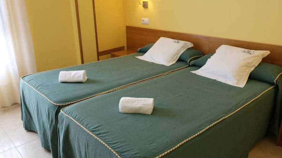 Hotel Casa Benilde, Palas de Rei, Lugo - Camino Francés :: Alojamientos del Camino de Santiago