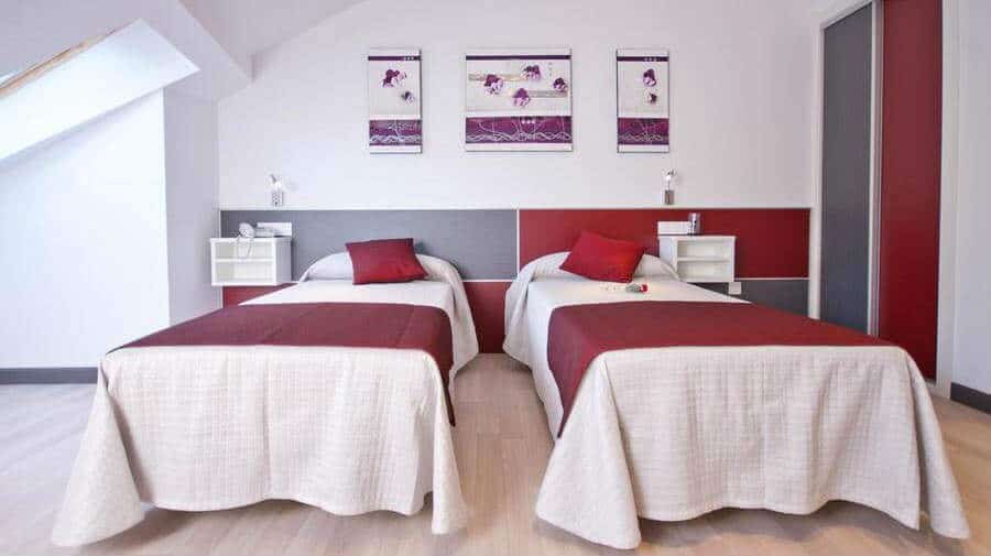 Hotel Ferramenteiro, Portomarín, Lugo - Camino Francés :: Alojamientos del Camino de Santiago