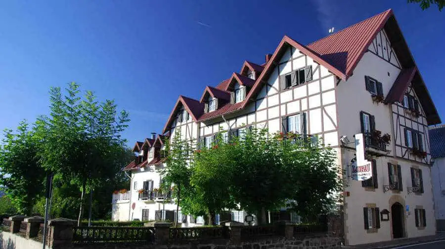 Hotel Loizu, Burguete, Navarra - Camino Francés :: Alojamientos del Camino de Santiago