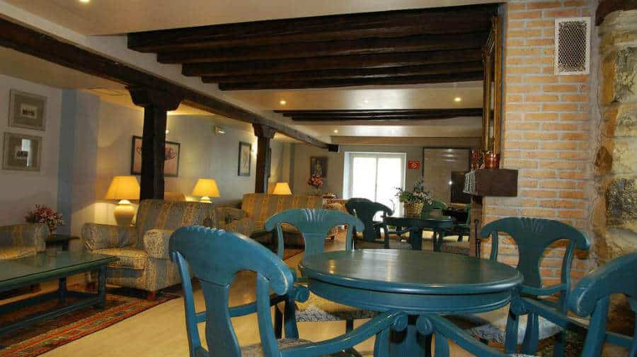 Hotel Loizu, Burguete, Navarra - Camino Francés :: Alojamientos del Camino de Santiago