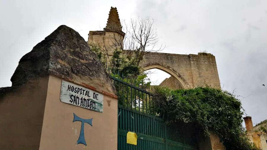 Hospital de peregrinos del Convento de San Antón, Castrojeriz, Burgos - Camino Francés :: Albergues del Camino de Santiago