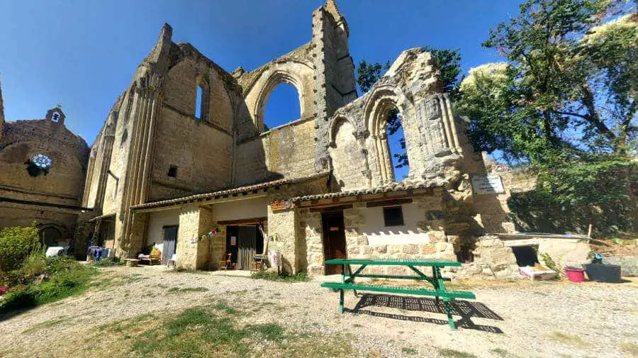 Hospital de peregrinos del Convento de San Antón, Castrojeriz, Burgos - Camino Francés :: Albergues del Camino de Santiago Hospital de peregrinos del Convento de San Antón, Castrojeriz, Burgos - Camino Francés :: Albergues del Camino de Santiago