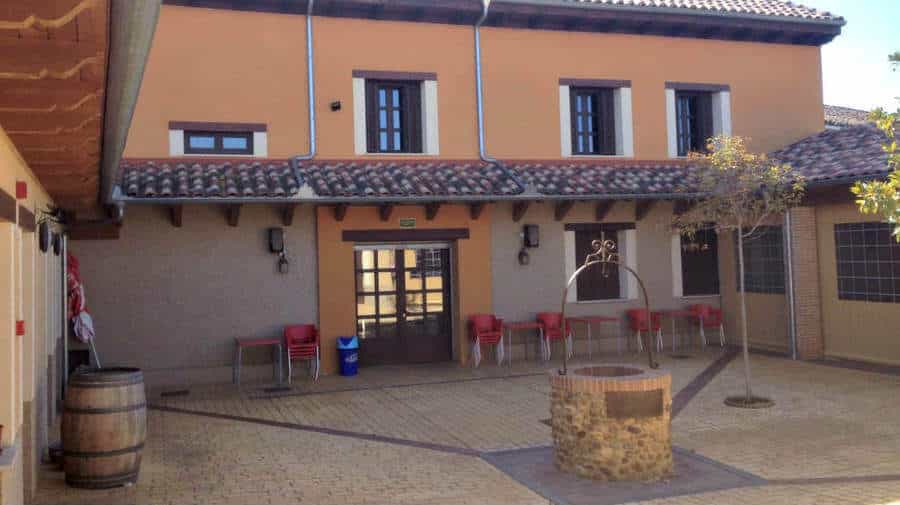 Albergue La Parada, Reliegos, León - Camino Francés :: Albergues del Camino de Santiago
