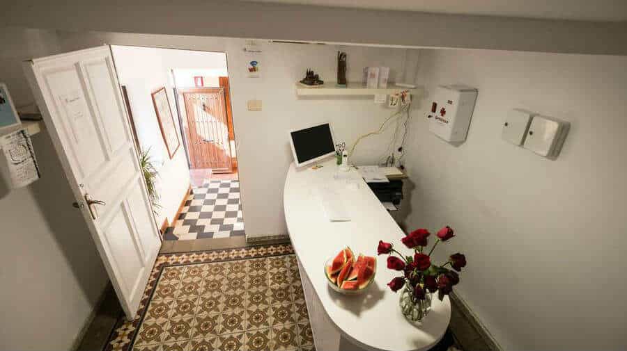 Albergue Rosalía, Castrojeriz, Burgos - Camino Francés :: Albergues del Camino de Santiago