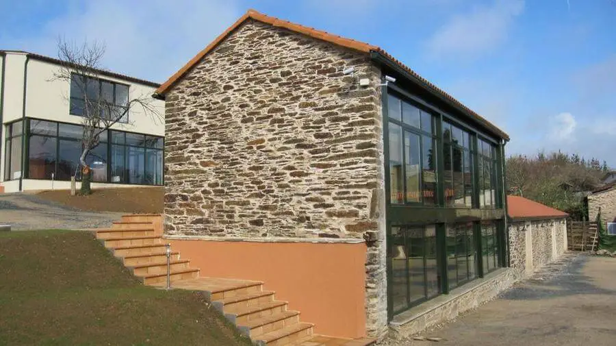 Hotel Amenal, Amenal, La Coruña - Camino Francés :: Alojamientos del Camino de Santiago