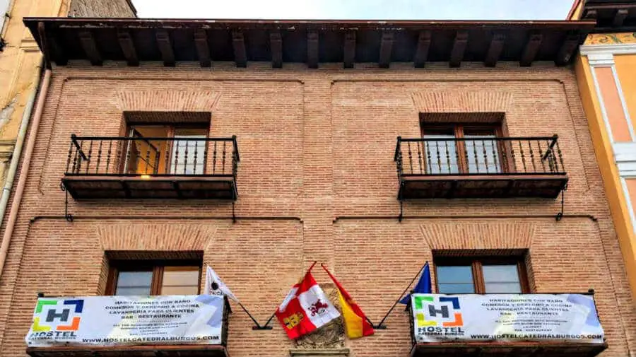 Albergue Hostel Catedral Burgos, Burgos - Camino Francés :: Albergues del Camino de Santiago