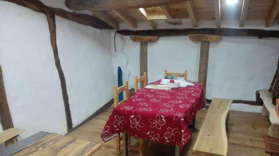 Albergue Hostel La Plazuela Verde, Atapuerca, Burgos, Camino Francés :: Albergues del Camino de Santiago