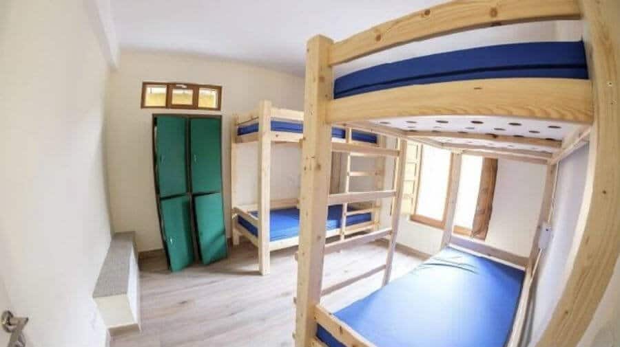 Albergue de peregrinos Señor Oso, Molinaseca, León - Camino Francés :: Albergues del Camino de Santiago