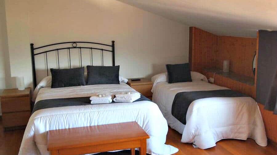 Casa Santaia, O Pedrouzo, La Coruña - Camino Francés :: Alojamientos del Camino de Santiago