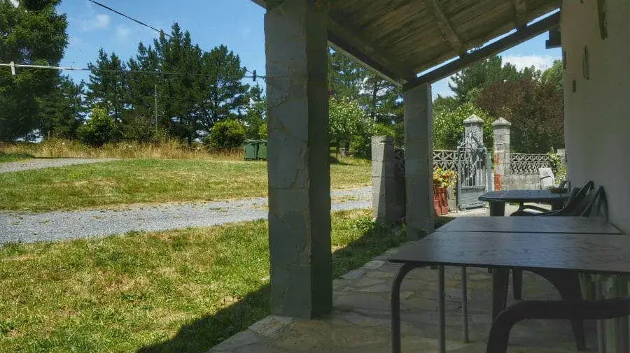 Albergue Casa Roxica, A Roxica (Friol), Lugo - Camino del Norte :: Albergues del Camino de Santiago