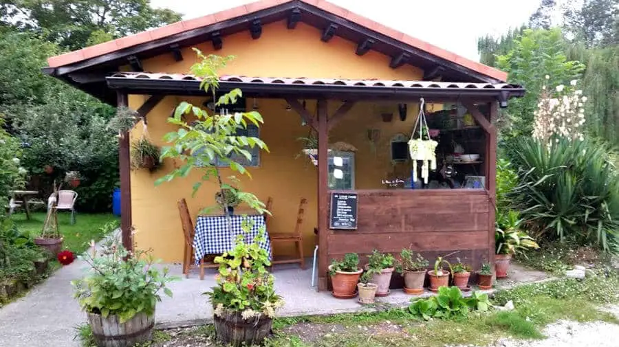Albergue La Llosa de Cosme, Piñeres de Pría (Llanes), Asturias - Camino del Norte :: Albergues del Camino de Santiago