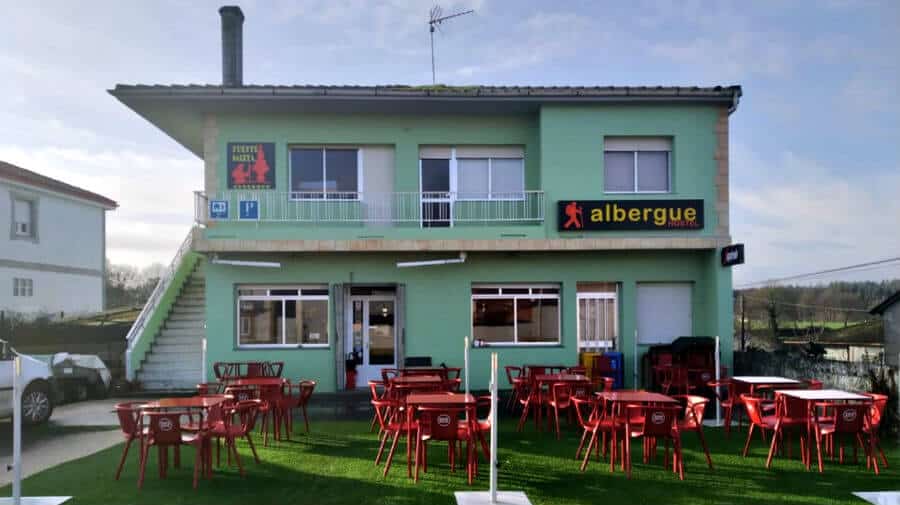 Albergue Fuente Saleta, Boente, La Coruña - Camino Francés :: Albergues del Camino de Santiago
