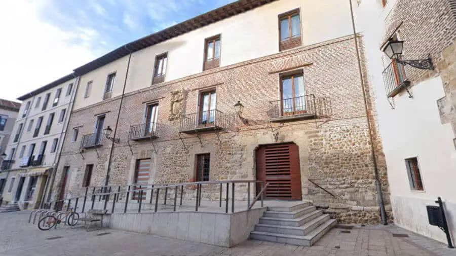 Albergue Alda Pilgrim León, León - Camino Francés :: Albergues del Camino de Santiago