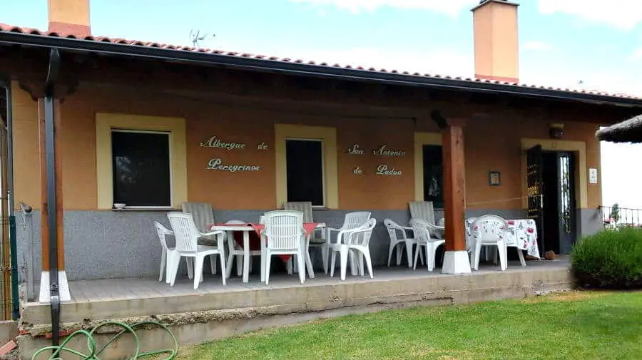 Albergue San Antonio de Padua, Villar de Mazarife, León - Camino Francés :: Albergues del Camino de Santiago