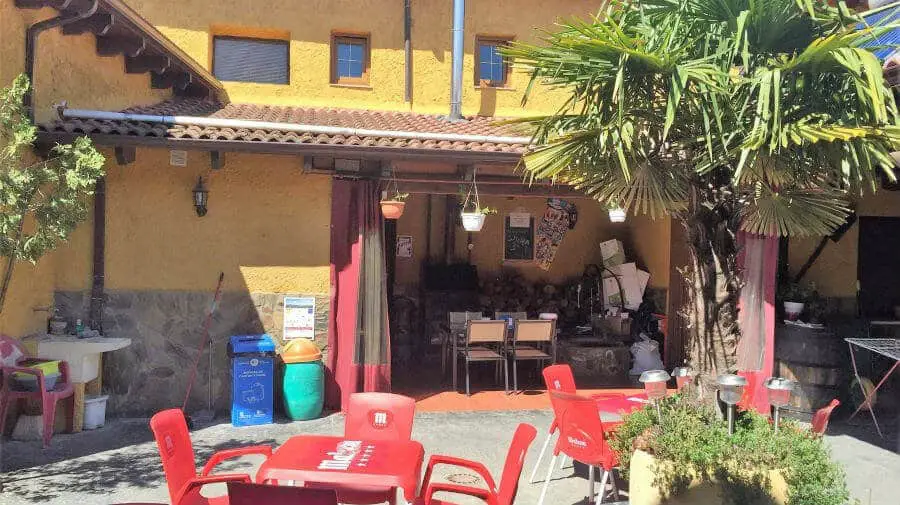 Albergue Tío Pepe, Villar de Mazarife, León - Camino Francés :: Albergues del Camino de Santiago
