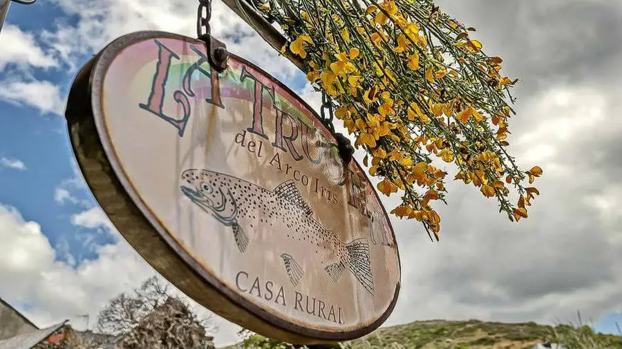 B&B La Trucha del Arco Iris, El Acebo de San Miguel, León - Camino Francés :: Alojamientos del Camino de Santiago