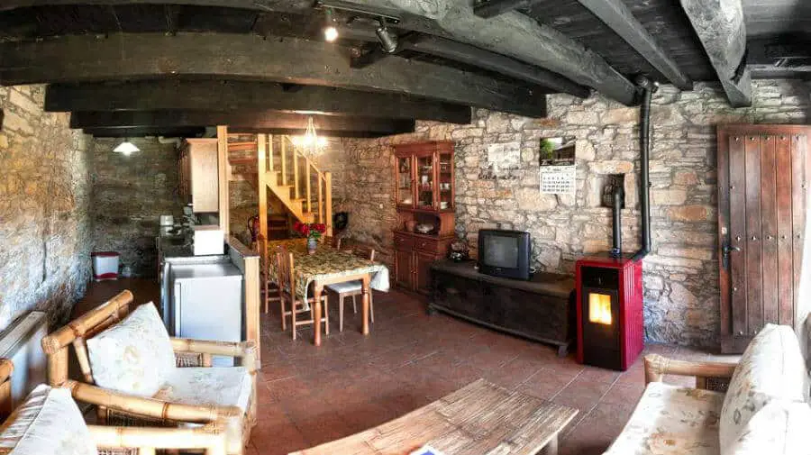 Casa rural Pandelo, Vega de Valcarce, León - Camino Francés :: Alojamientos del Camino de Santiago