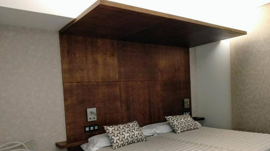 Hostal Cantón Plaza, Hospital de Órbigo, León - Camino Francés :: Alojamientos del Camino de Santiago
