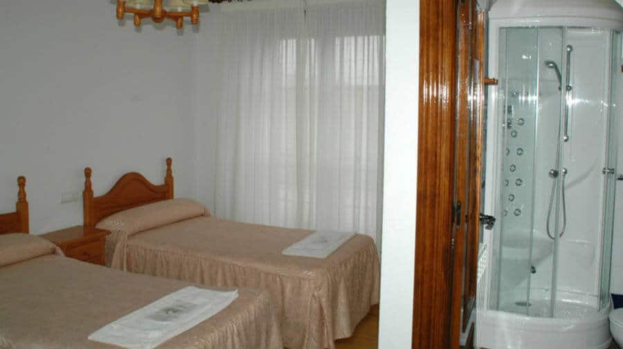 Hostal Convento de Foncebadón, Foncebadón, León - Camino Francés :: Alojamientos del Camino de Santiago