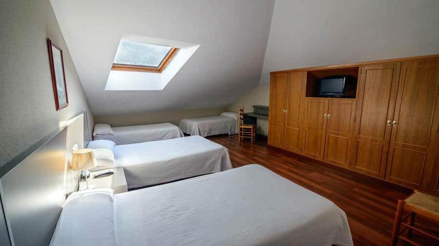 Hostal El Palacio, Molinaseca, León - Camino Francés :: Alojamientos del Camino de Santiago
