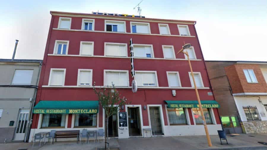 Hostal Monteclaro, Fuentesnuevas, León - Camino Francés :: Alojamientos del Camino de Santiago
