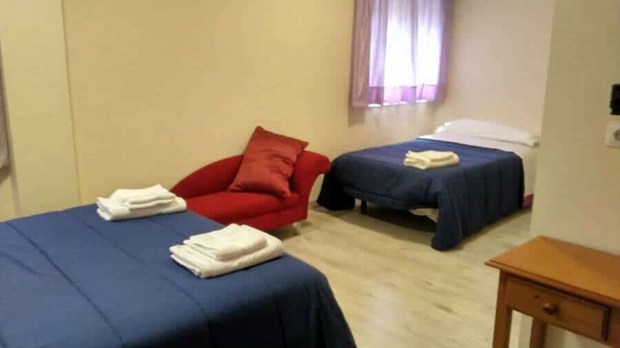 Hostal Orly, Camponaraya, León - Camino Francés :: Alojamientos del Camino de Santiago