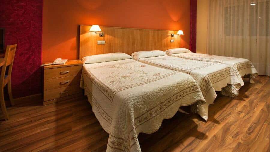 Hostal Río Selmo, Ponferrada, León - Camino Francés :: Alojamientos del Camino de Santiago