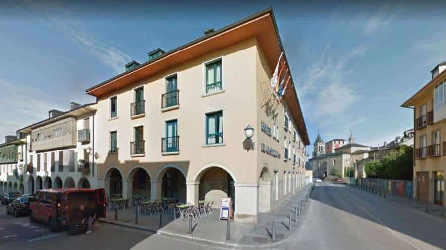 Hotel El Castillo, Ponferrada, León - Camino Francés :: Alojamientos del Camino de Santiago