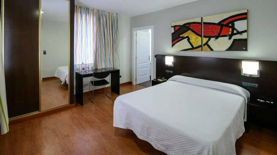 Hotel El Paso Honroso, Hospital de Órbigo, León - Camino Francés :: Alojamientos del Camino de Santiago