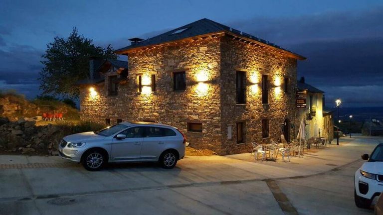 Hotel La Posada del Druida, Foncebadón :: Camino de Santiago