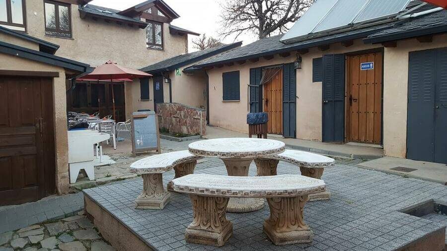 Hotel La Posada del Druida, Foncebadón, León - Camino Francés :: Alojamientos del Camino de Santiago Hotel La Posada del Druida, Foncebadón, León - Camino Francés :: Alojamientos del Camino de Santiago