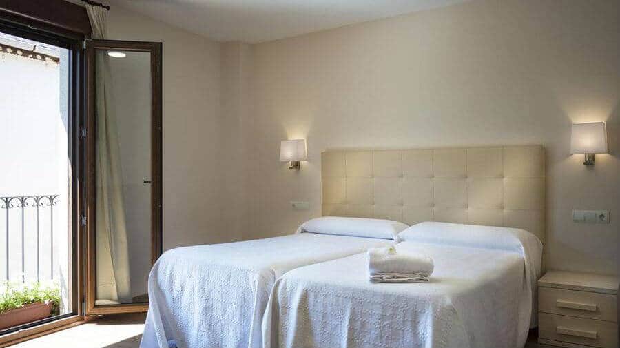 Hotel Molina Real, Molinaseca, León - Camino Francés :: Alojamientos en el Camino de Santiago