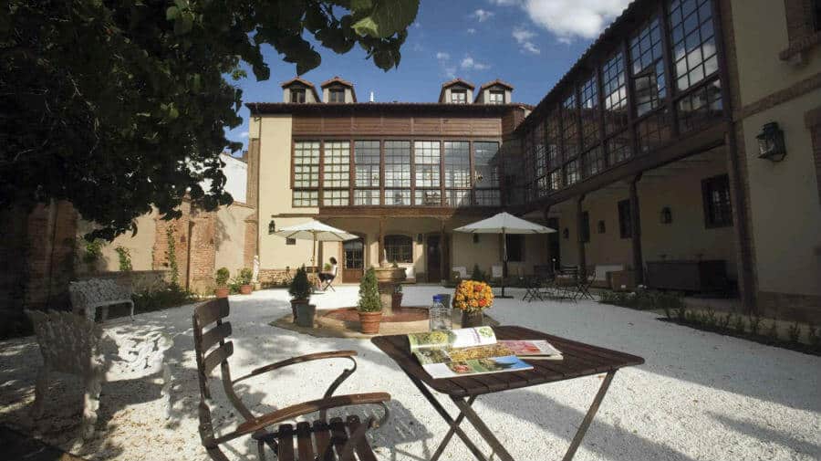 Posada Real Casa de Tepa, Astorga, León - Camino Francés :: Alojamientos del Camino de Santiago