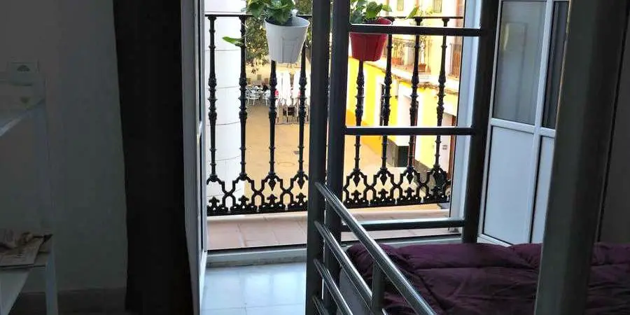 Albergue Babel Hostel, Sevilla - Vía de la Plata :: Albergues del Camino de Santiago