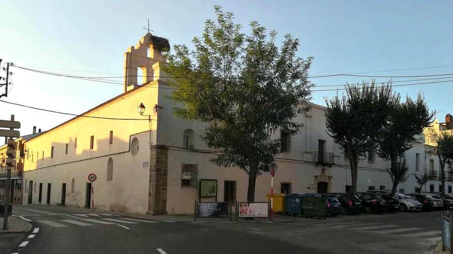 Albergue Convento de San Francisco, Zafra, Badajoz - Vía de la Plata :: Albergues del Camino de Santiago